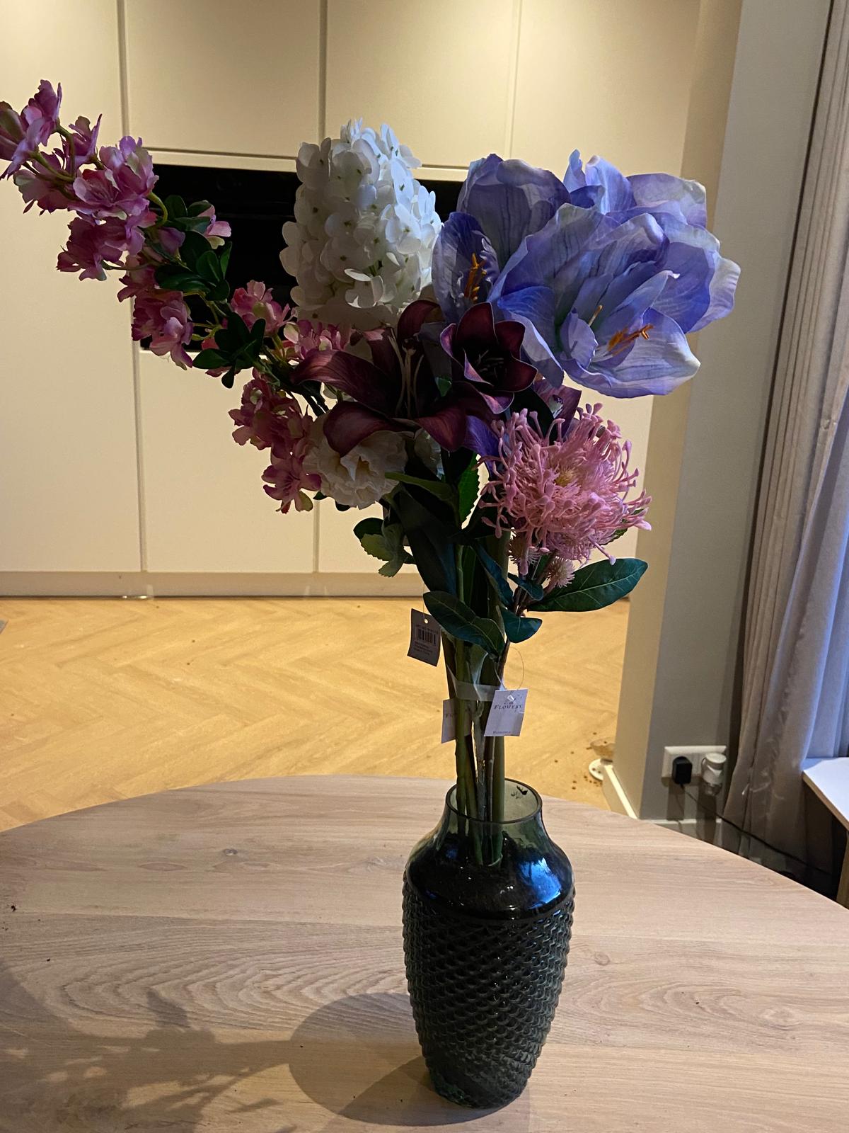 Seidenes Blumenbouquet Silky Purple Bomb